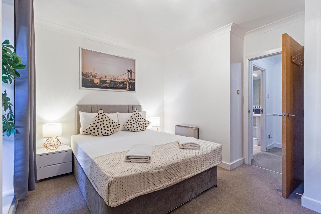 Stay Thames River Londra Exterior foto